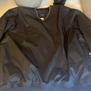 New Izod polyester men’s pullover. Size Large. New without tags